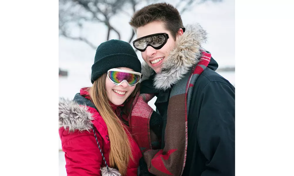 Lightweight Dustproof Snow Goggles - Primary Image