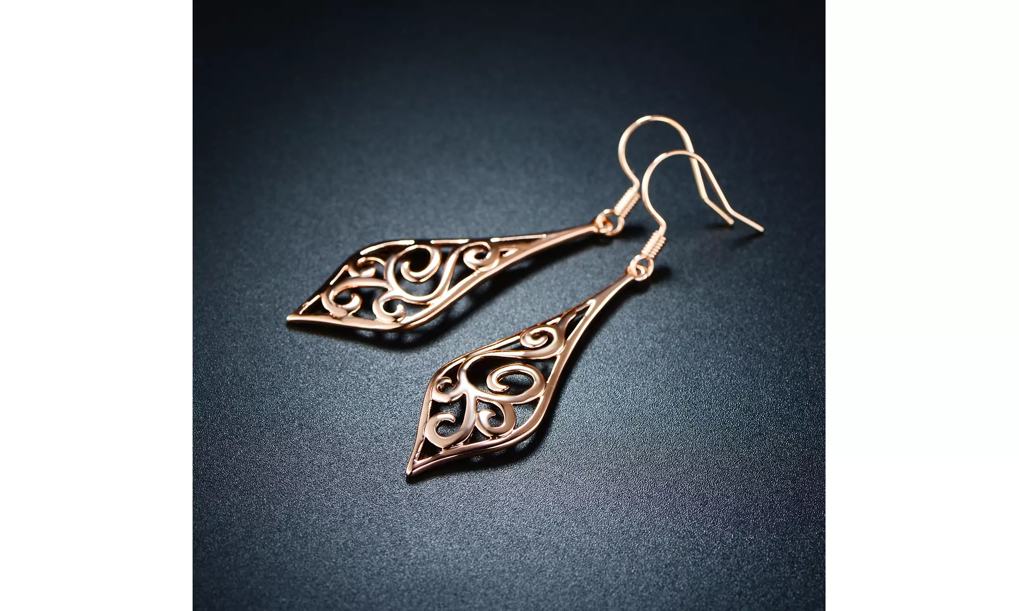 18-k Rose Gold Celtic Knot Dangling Earrings 