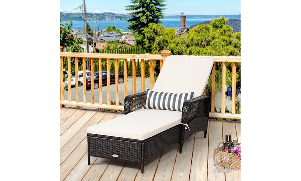 Groupon discount rattan lounger