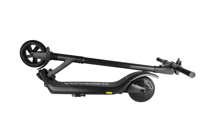 Voyager Dash Charge Commuter PRO Electric Scooter Wireless Charging ...