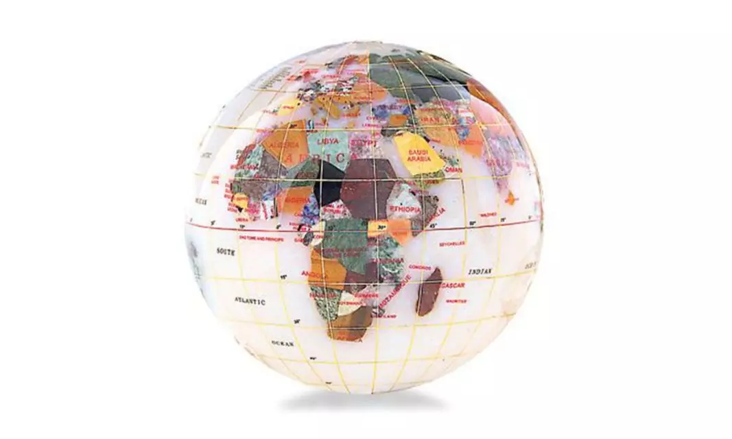 Alexander Kalifano Gpw110G-Opl 4 In. Gemstone Globe Paperweight - Primary Image