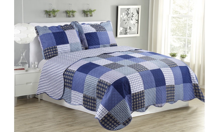 Glory Home Designs Assorted Premium Quilt Set (3-Piece) | Groupon