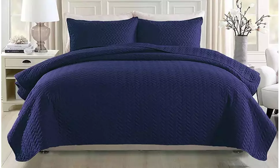 Three-Set J&V TEXTILES Simple Dream Quilt Collection - Bright Edition