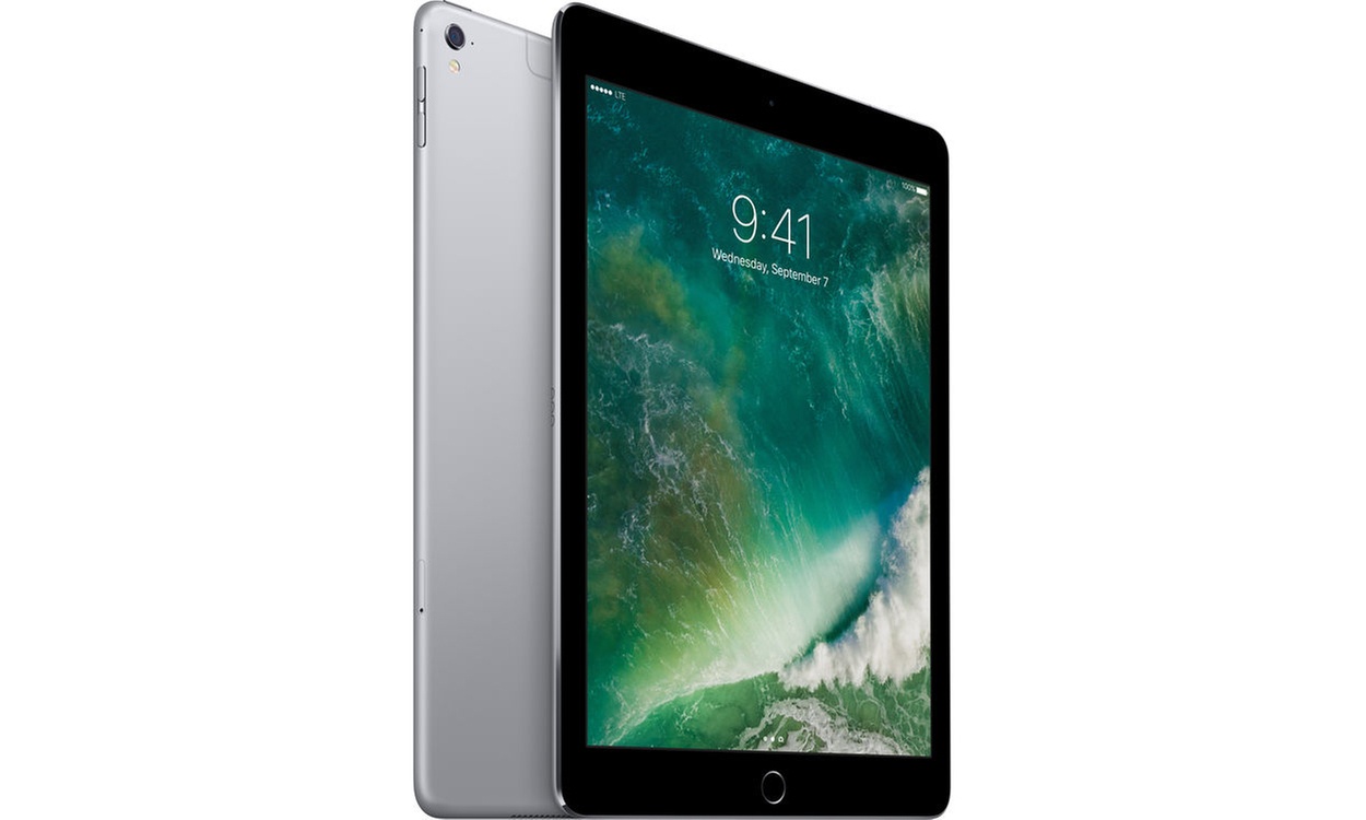 Apple iPad Pro 9.7" Space Gray 128GB WiFi with 4G/LTE Refurbished (A Grade)