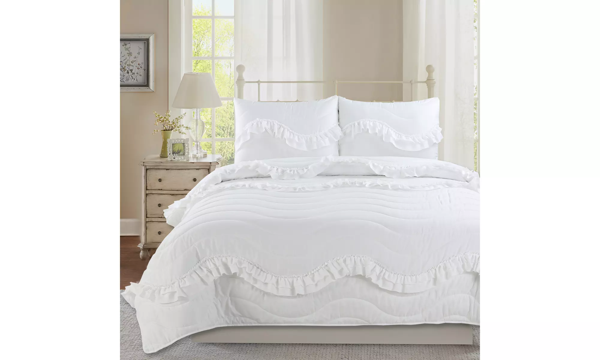 Charlotte Grand Ruffle 2 or 3-piece Quilt Set - Primary Image