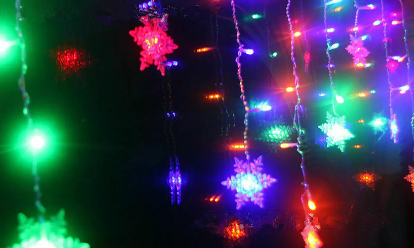 96 LED Christmas Snowflake LED Curtain String Lights Window Curtain Lights