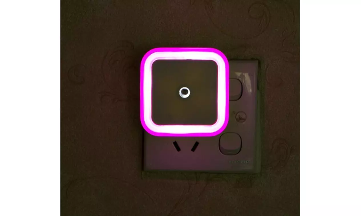 4-8 PCS Auto LED Light Induction Sensor Control Bedside Night Light In Wall Lamp