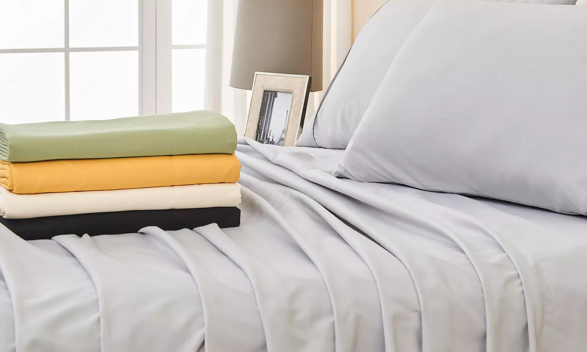 Premium 4 Piece Microfiber Solid Sheet Set