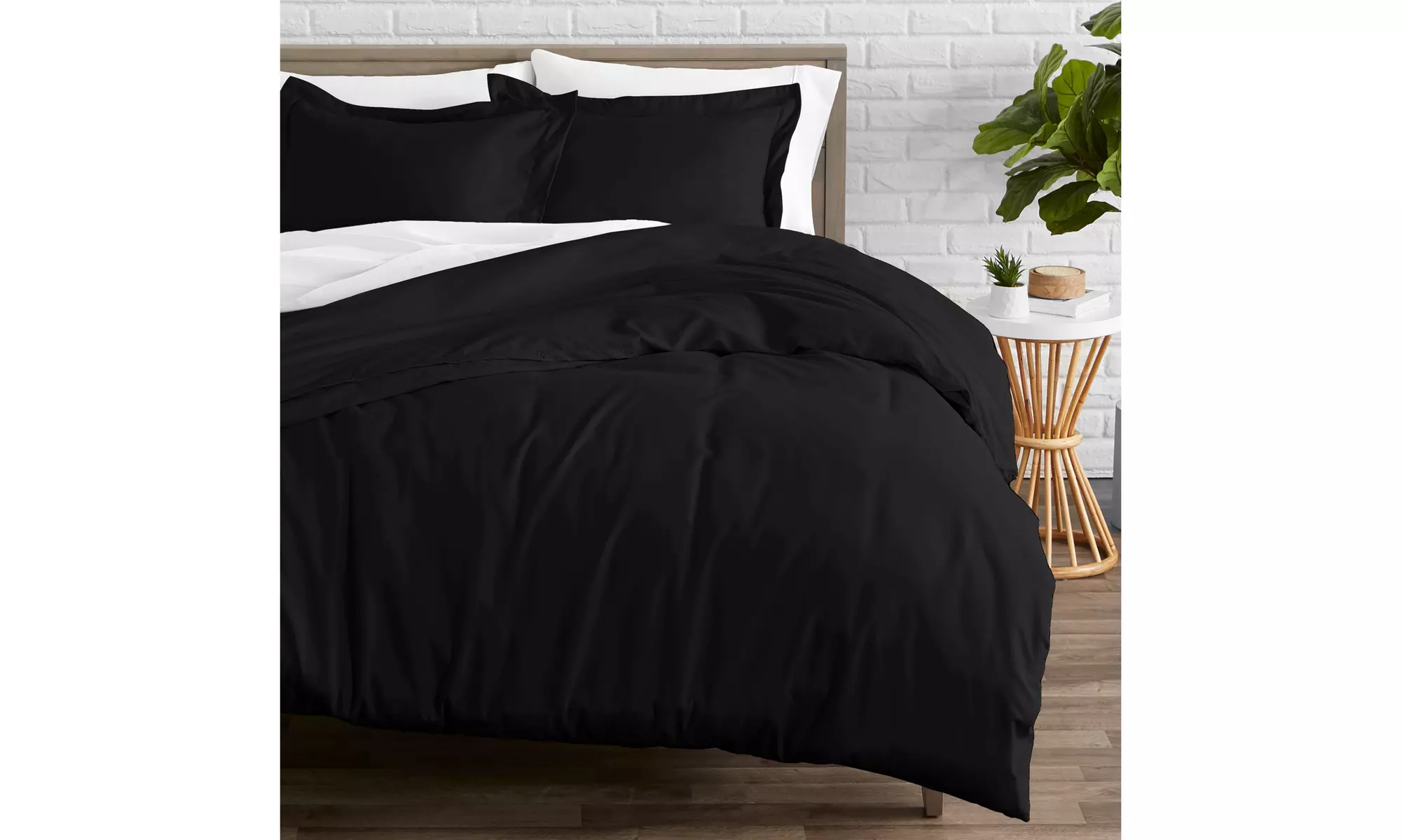 Premium Duvet Cover Set Ultra-Soft Wrinkle Resistant Microfiber - Primary Image