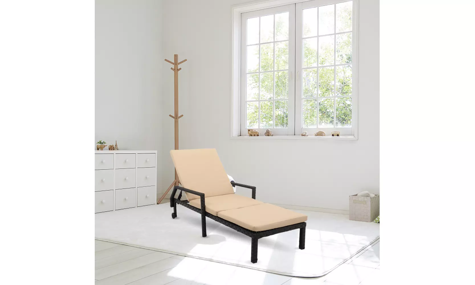 Wheeled Patio Garden Rattan Bed