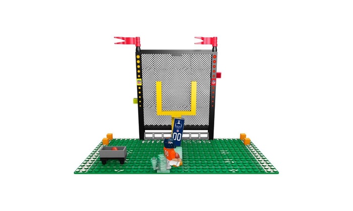 oyo sports nfl full field building block set