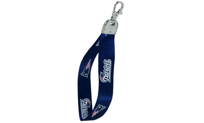 NFL Football Team Keychain Wristlet | Groupon