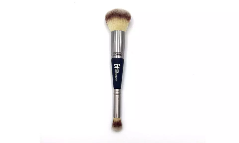 It Cosmetics Dual-Ended Foundation and Concealor Brush - Primary Image