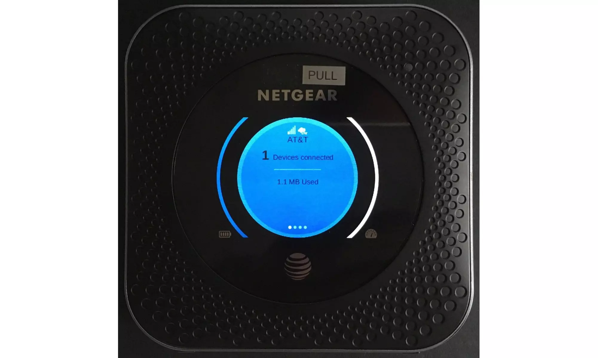 Netgear Nighthawk 4G LTE GSM WiFi Mobile Hotspot AT&T Unlocked (Open-Box) - Second Medium