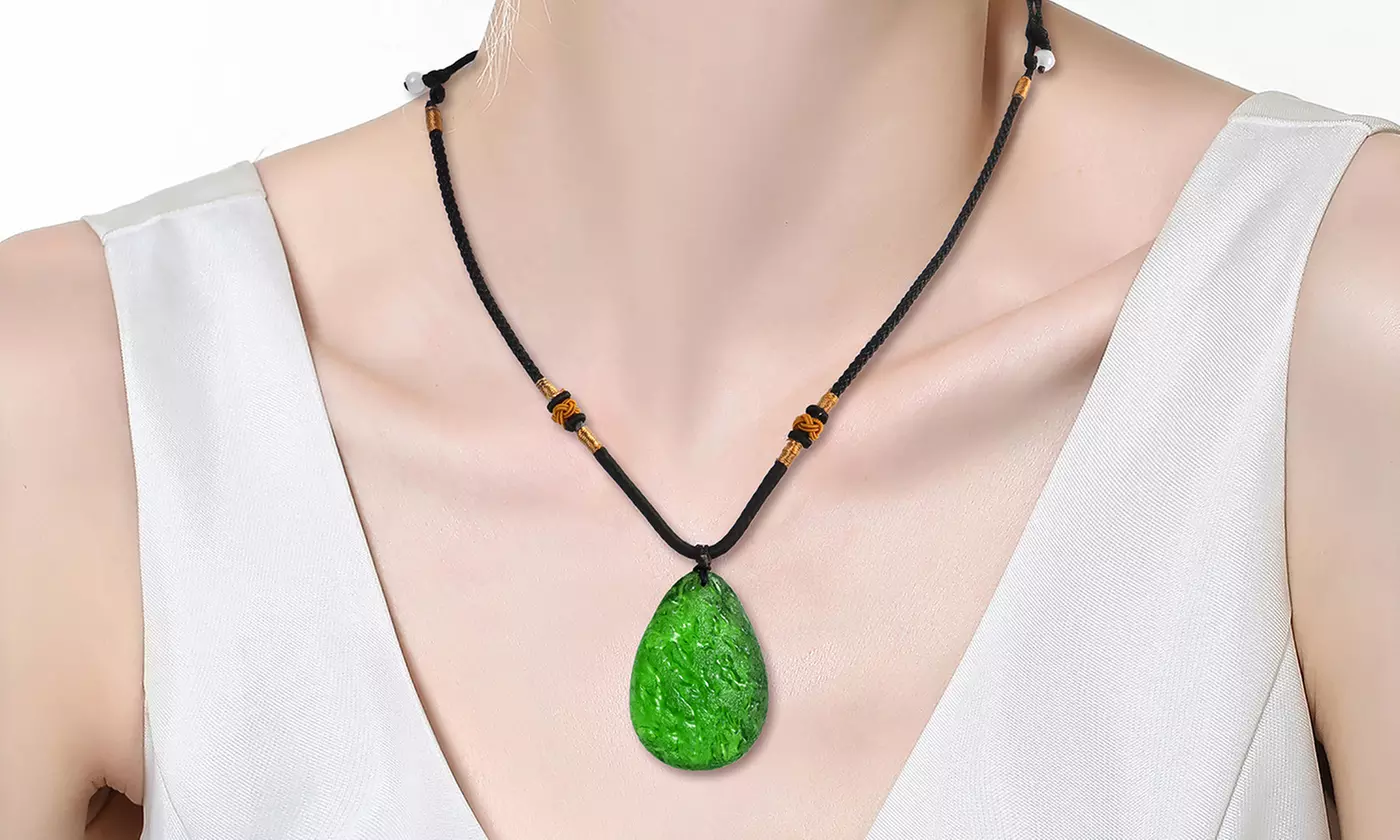 Moldavite Crystal Gravel Green Charm Oval Stone Pendant Necklace