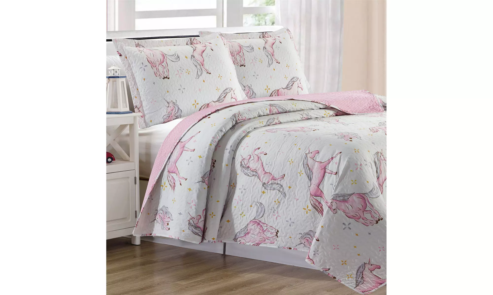 Home & Main Stitched Girl's Quilt and Sham Set - Primary Image