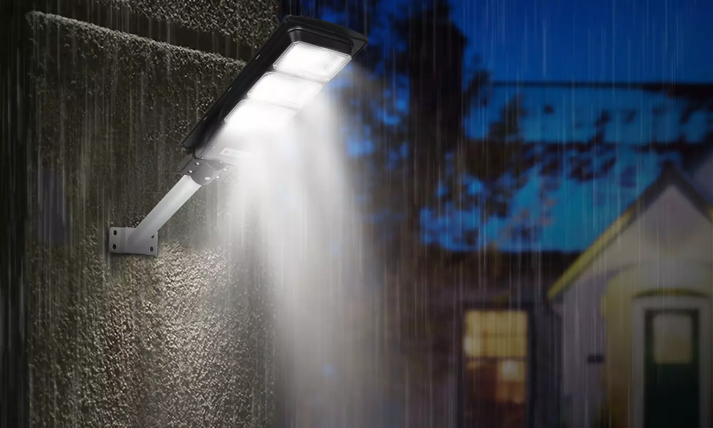 SolarEK 60W/90W 120-LED/180-LED PIR Motion Sensor Solar Street Light w/ Remote - Primary Image