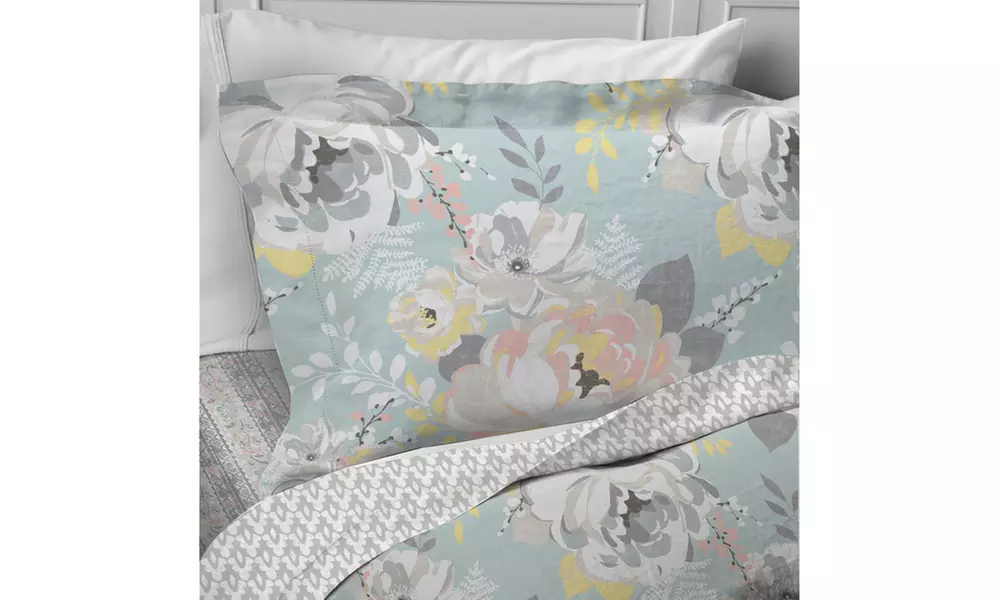 Sara Floral Microfiber 3 Piece King Comforter Set, Peach and Oak - Second Medium