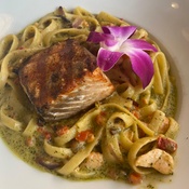 Photo submitted by Juse