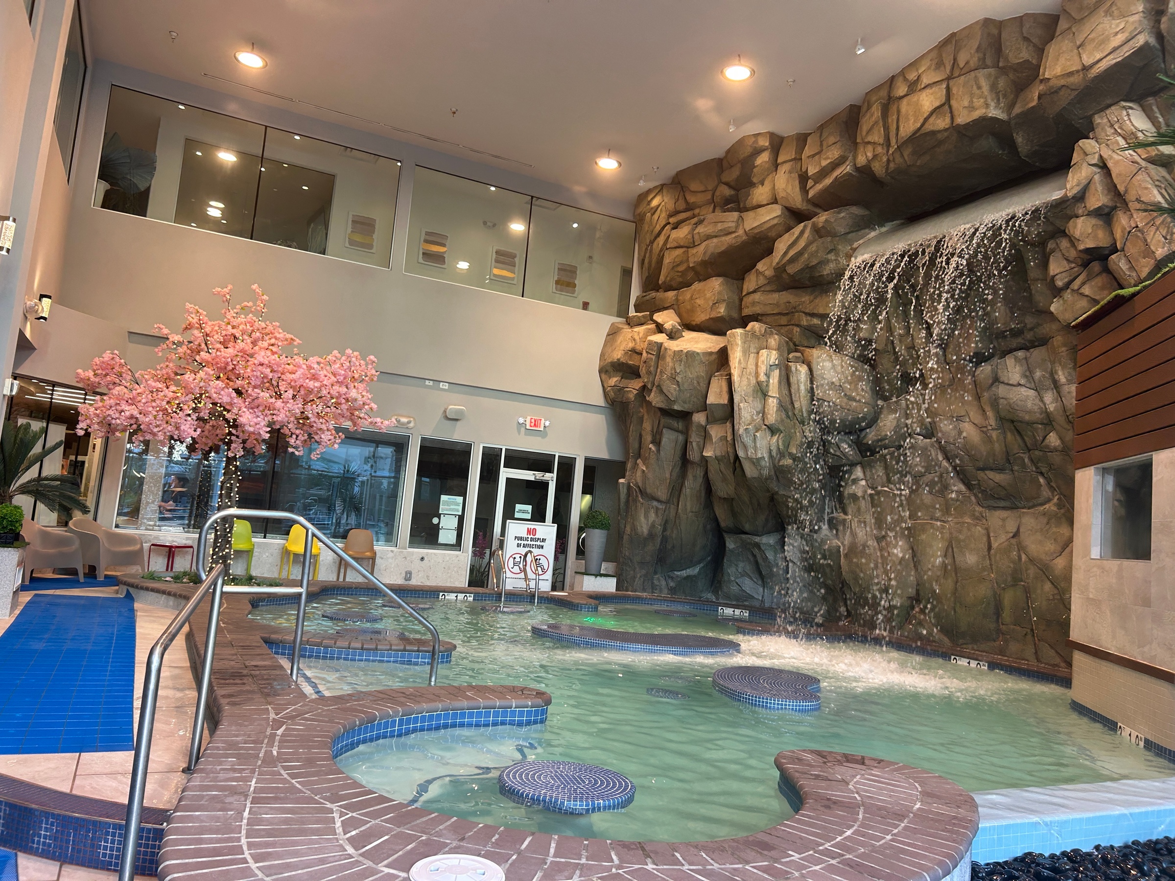 King Spa and Sauna Virginia, 25330 Eastern Marketplace Plaza, Chantilly ...