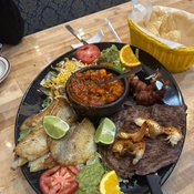 Photo submitted by Jose