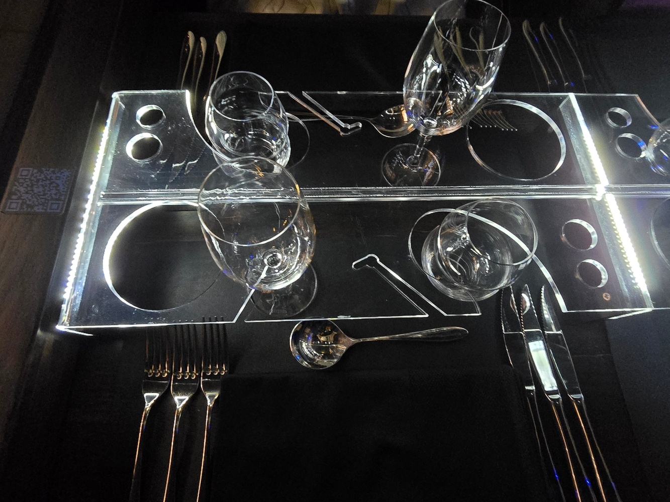 Bustronome NYC: Unforgettable Lunch & Dinner with Stunning Views for 1, 2, or 4 including a kid (Up to 31% Off)