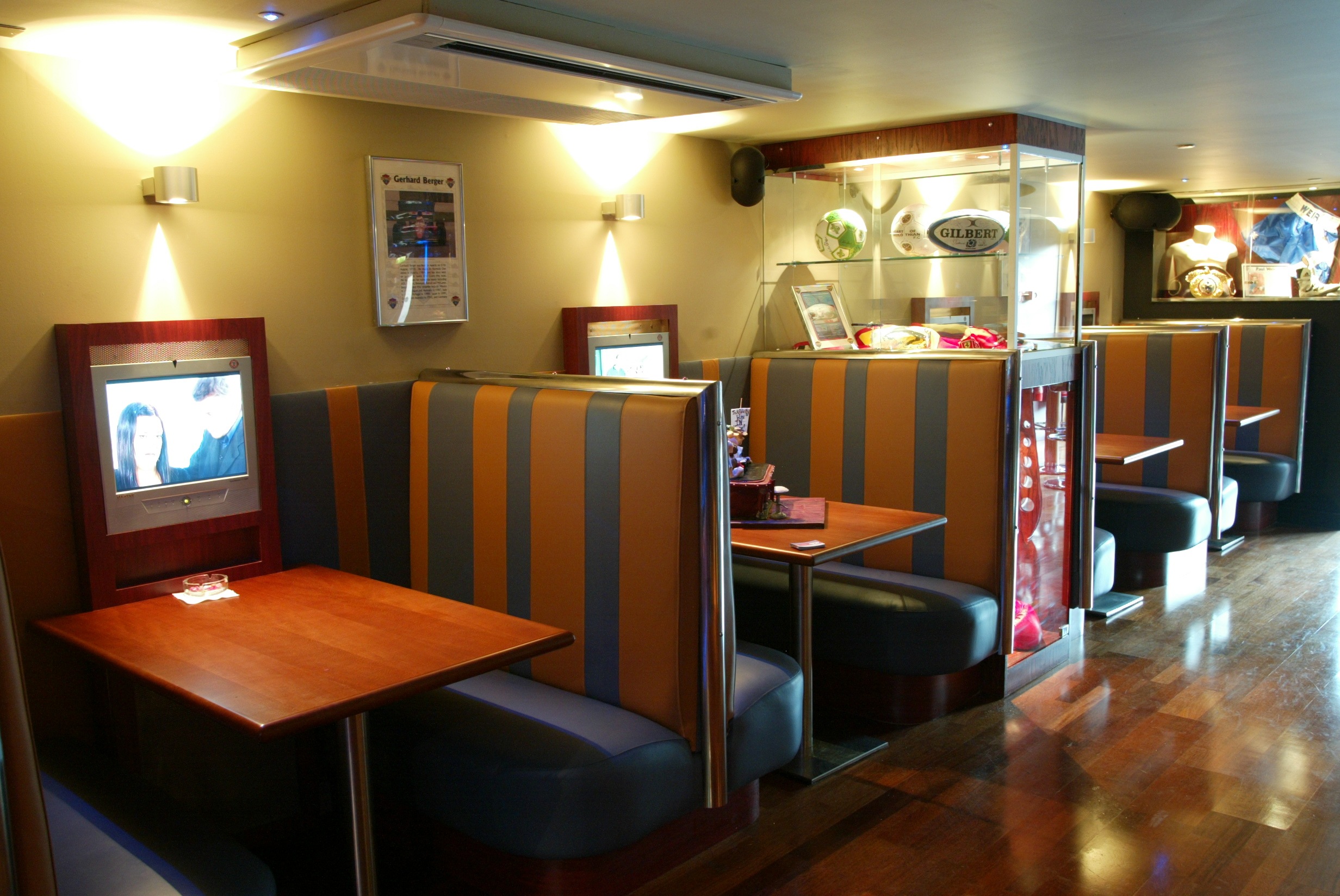 SPORTSTERS BAR AND DINER EDINBURGH CITY CENTRE Edinburgh, City of