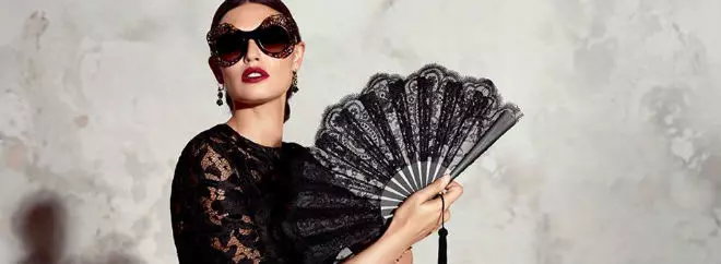 Fashion Eyewear glasses