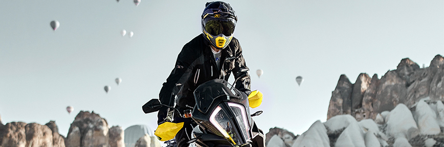 Free £15 Gift Card with Orders Over £220 at FC Moto