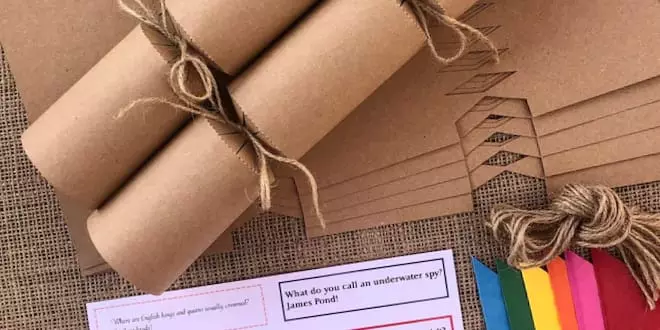 cheap sustainable christmas crackers vouchercloud