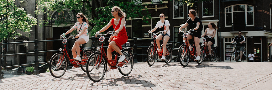 Neem Een Geweldige Fietstocht door Antwerpen bij Baja Bikes