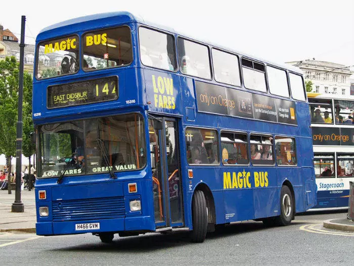 buses in manchester