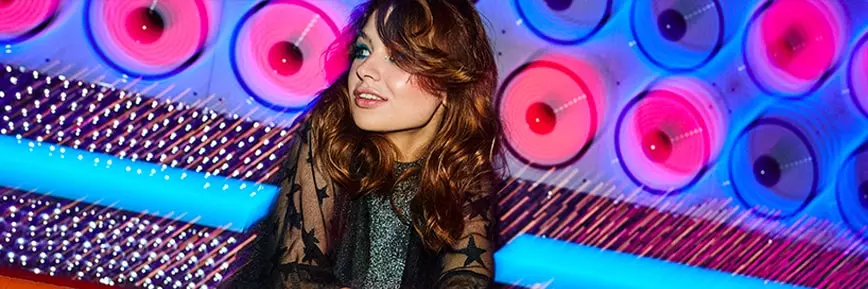 Weekend kobiet! -30% na Wybrane Produkty przy Zakupie min. 2 Sztuk z SiNSAY