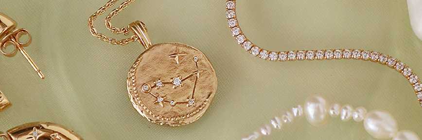 25% Off Orders at Astrid & Miyu