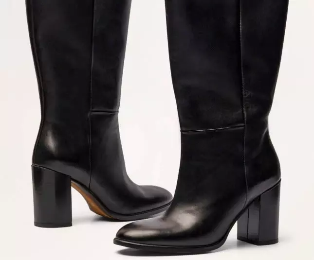 Boden Chichester Knee High Boots